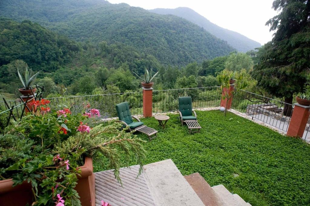 Casa Boru - A Beautiful Fully Restored Spacious House With Fantastic Views Calice al Cornoviglio Exteriör bild