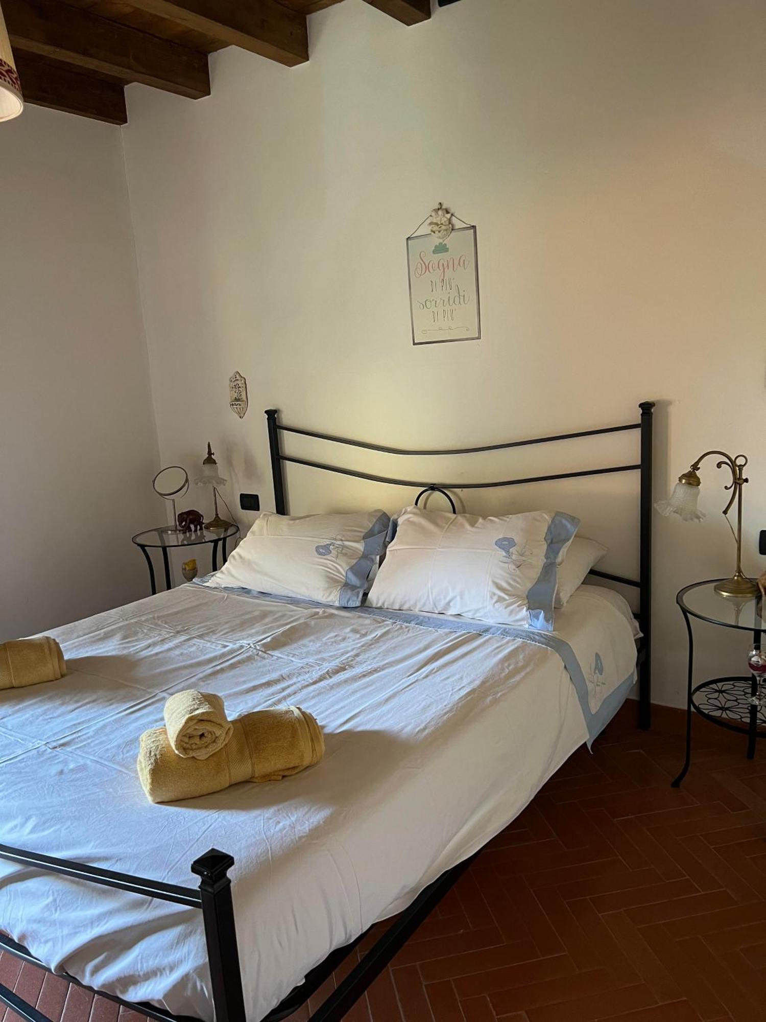 Casa Boru - A Beautiful Fully Restored Spacious House With Fantastic Views Calice al Cornoviglio Exteriör bild