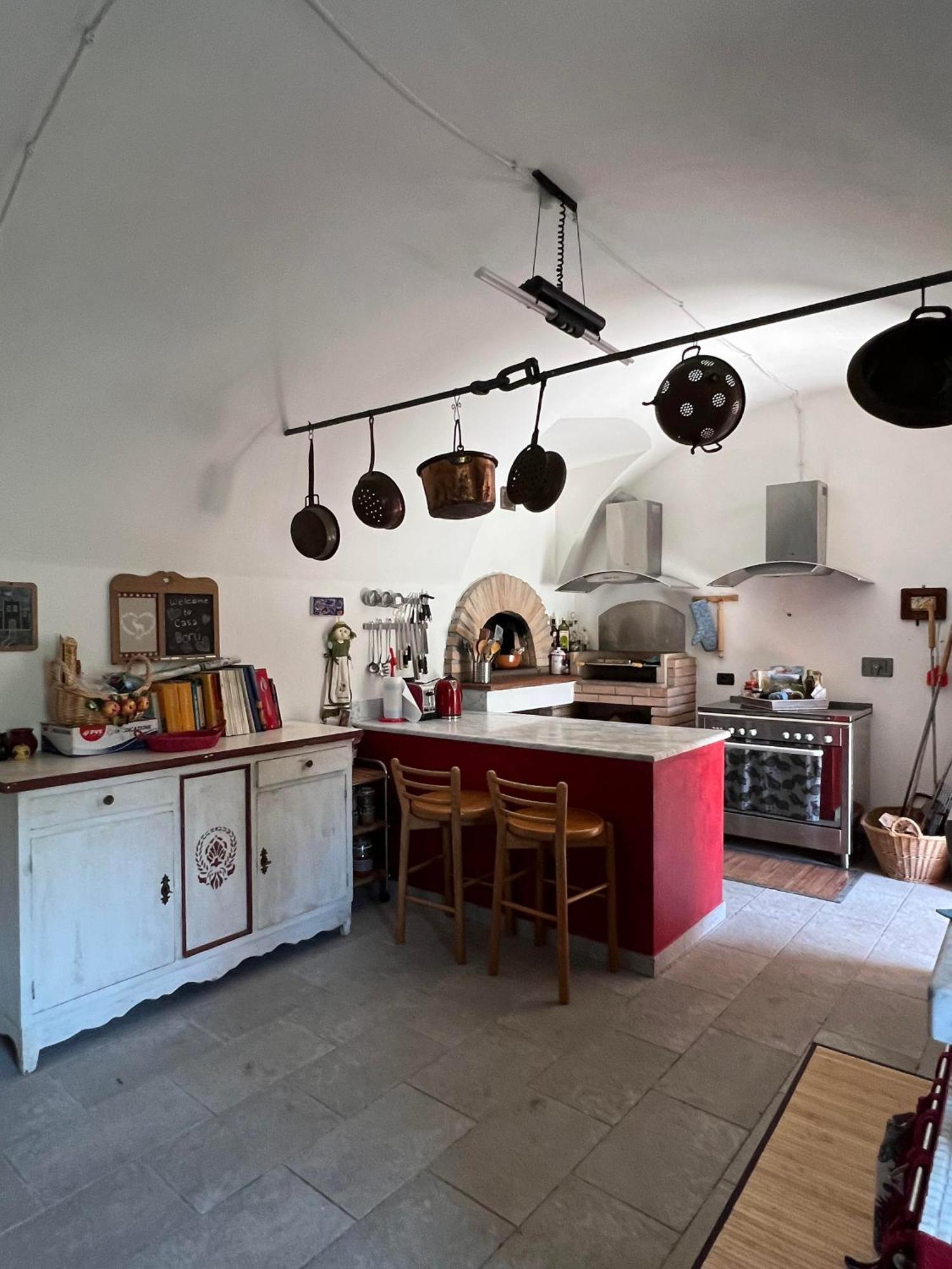 Casa Boru - A Beautiful Fully Restored Spacious House With Fantastic Views Calice al Cornoviglio Exteriör bild