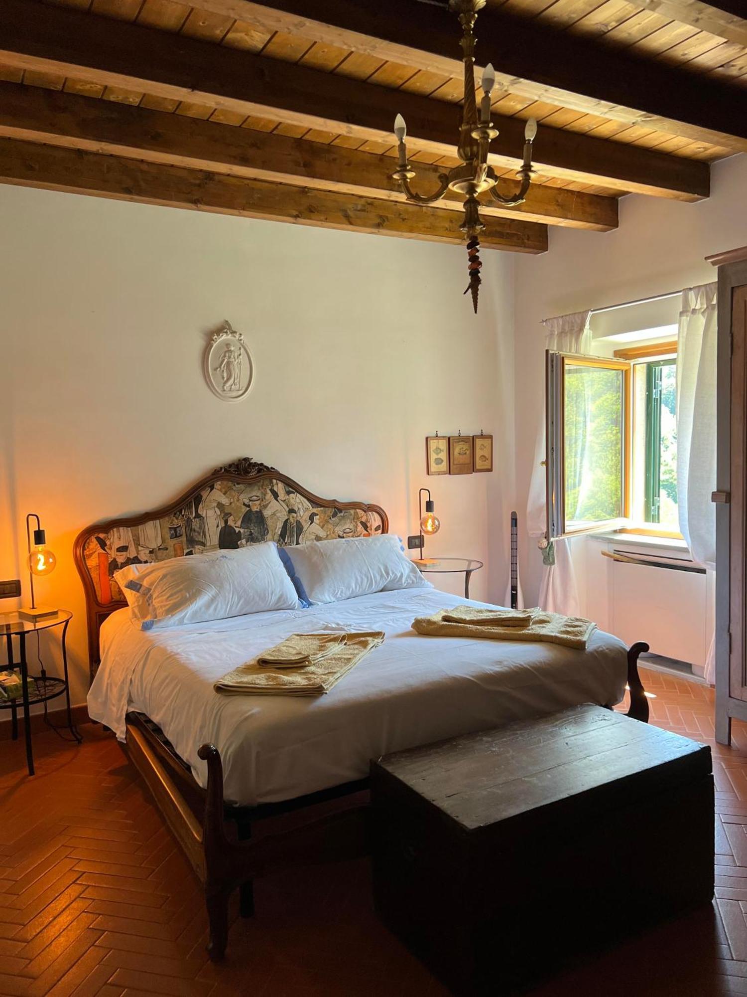 Casa Boru - A Beautiful Fully Restored Spacious House With Fantastic Views Calice al Cornoviglio Exteriör bild